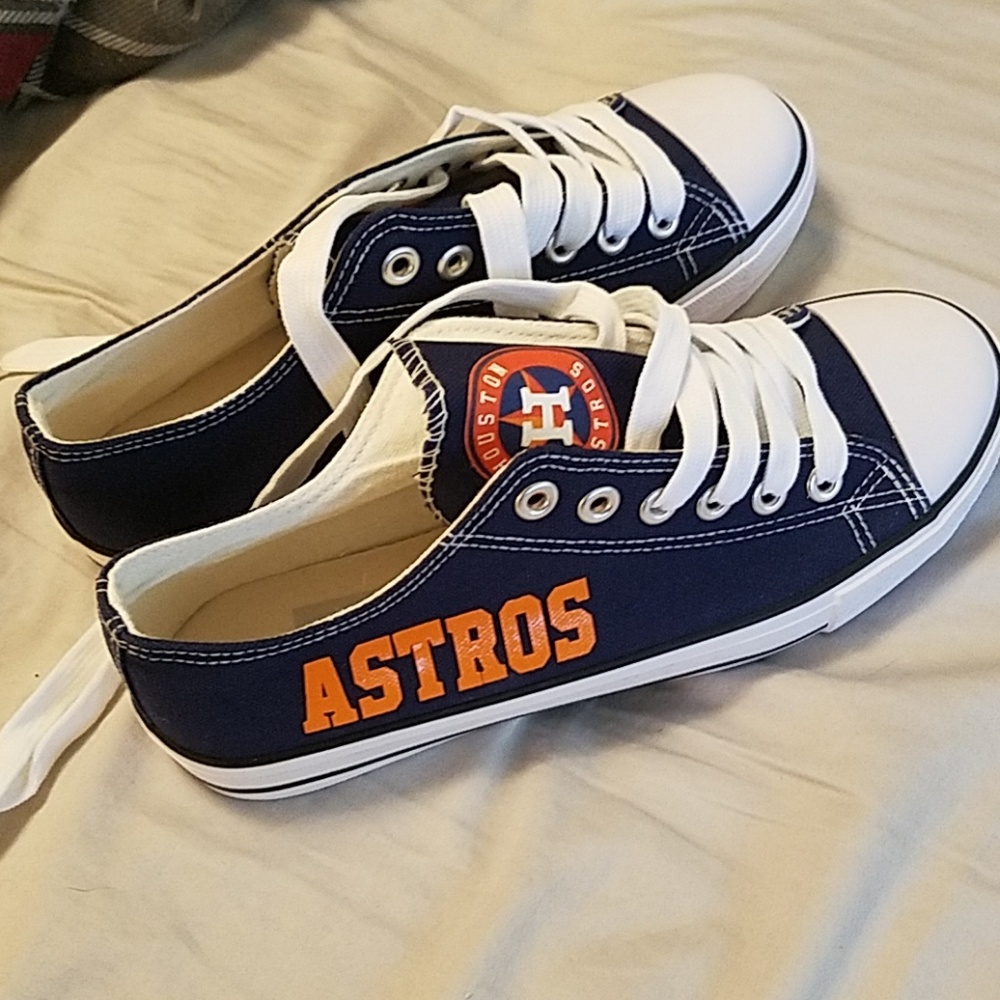 Women's converse style shoes - Astros